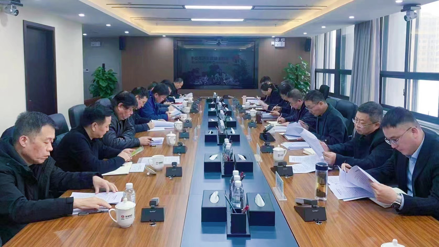 許曉增調(diào)研寶銅聯(lián)合黨委2023年“三會”任務(wù)分解落實(shí)及生產(chǎn)經(jīng)營工作