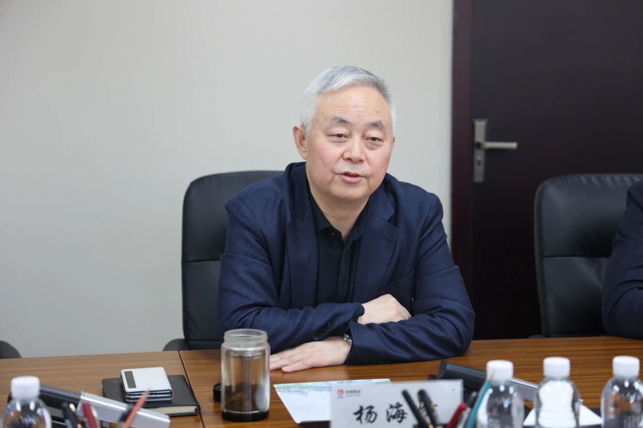 渭南市委常委、副市長(zhǎng)馬中威一行到陜鋼集團(tuán)座談交流