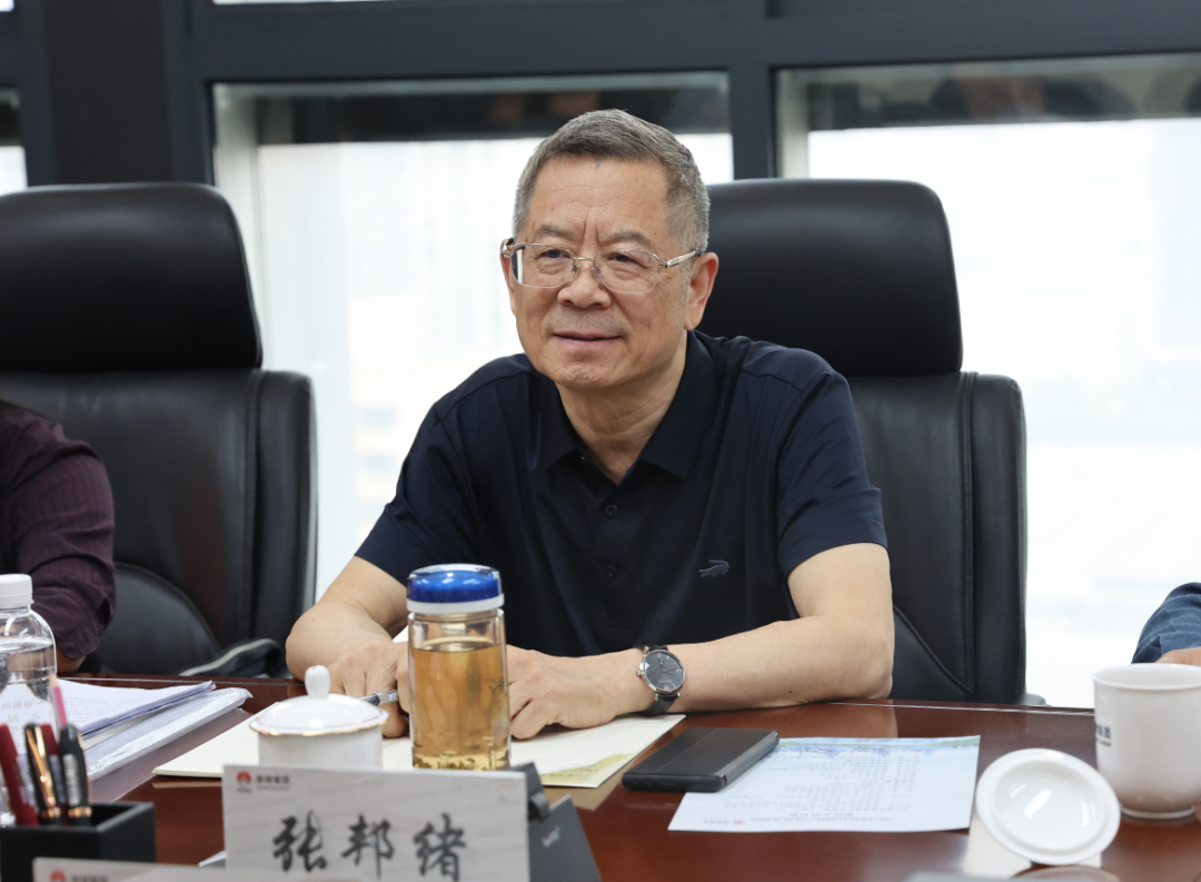 四川省釩鈦鋼鐵產(chǎn)業(yè)協(xié)會張邦緒一行到陜鋼集團調研座談