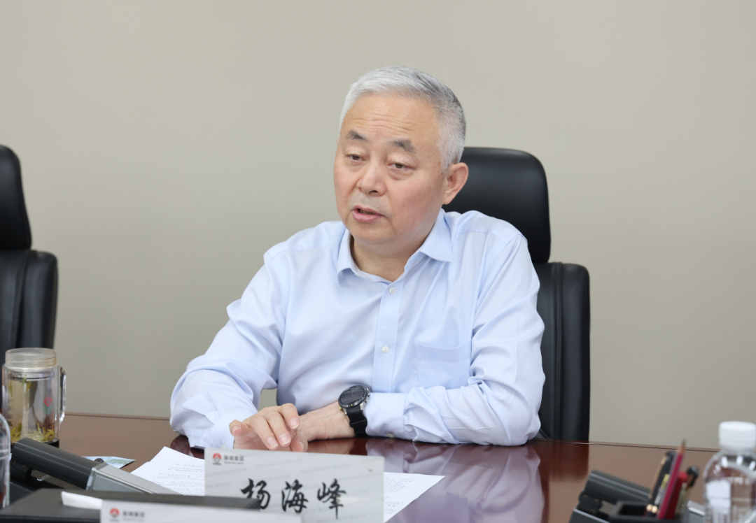 中國鋼鐵工業(yè)協(xié)會黨委副書記、副會長兼秘書長姜維來陜鋼集團座談交流