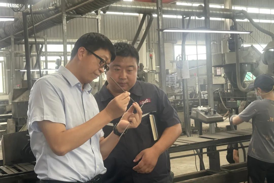 以“四個堅持”為基準(zhǔn) 推動主題教育成效持續(xù)提升