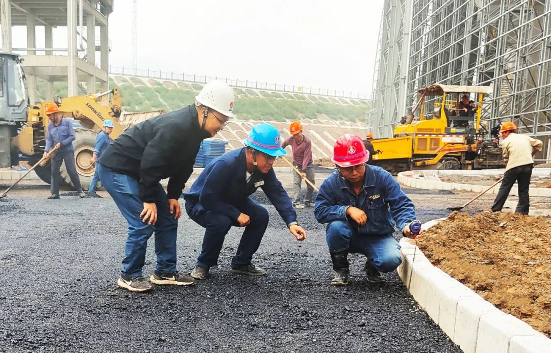 在項目建設(shè)中彰顯青年風采