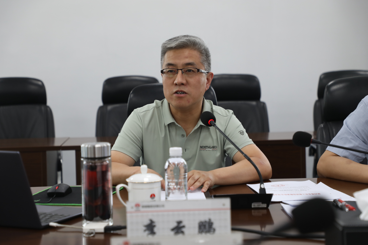 李云鵬一行來龍鋼公司開展概算、安全、招投標(biāo)專項(xiàng)檢查