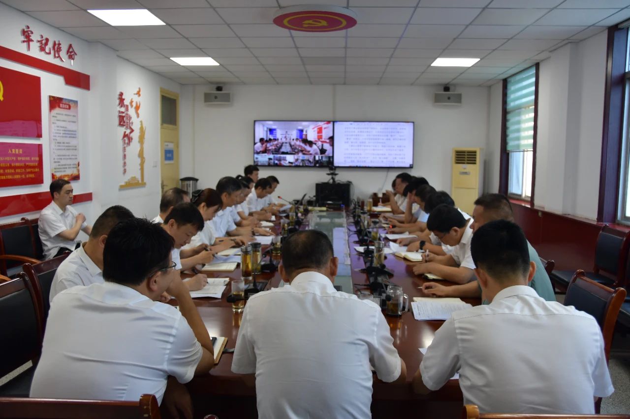龍鋼集團扎實開展黨紀學(xué)習(xí)教育 龍鋼集團扎實開展黨紀學(xué)習(xí)教育